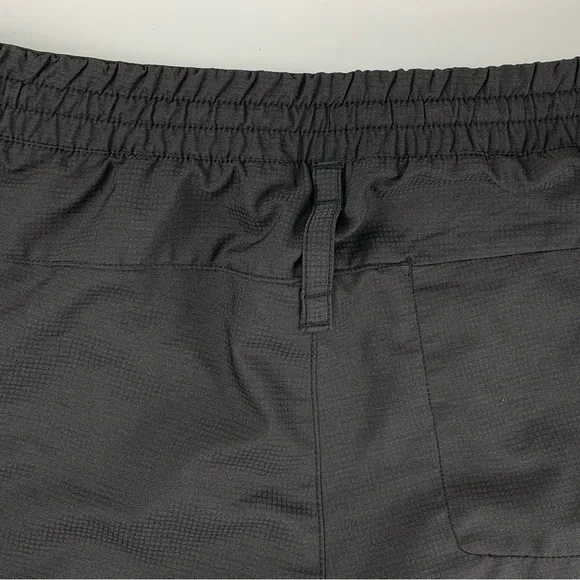Kenneth Cole Active Men’s Athletic Shorts – Size Small - Picture 6 of 14